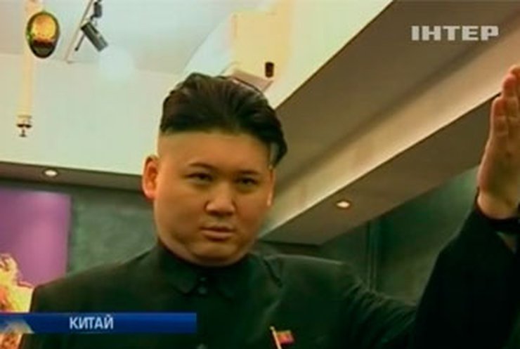По улицам Гонконга прошелся двойник Ким Чен Ына