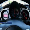 Американец хочет обменять яичко на спорткар