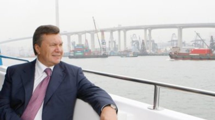 Визит Януковича в Китай остается в планах