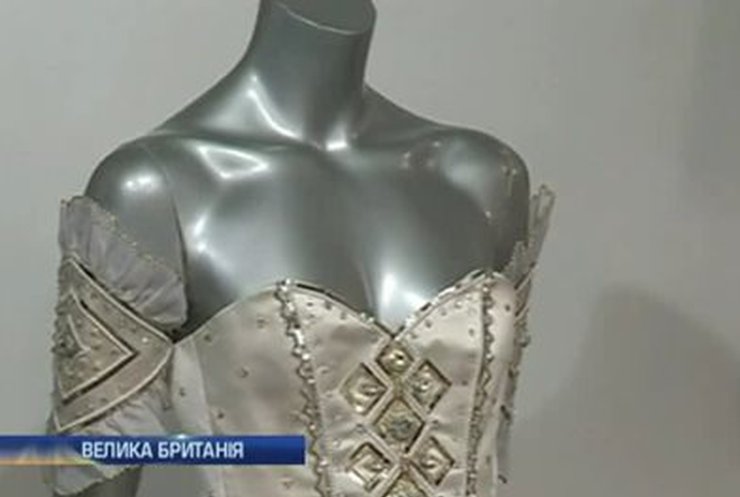 На аукционе продали "сказочное" платье принцессы Дианы