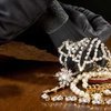 В центре Парижа ограбили ювелирный магазин на 800 тысяч евро