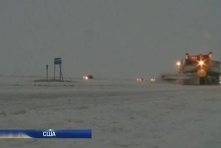 На США обрушились мощные снегопады