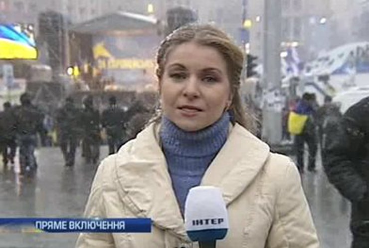 Колонна митингующих собирается блокировать Кабмин