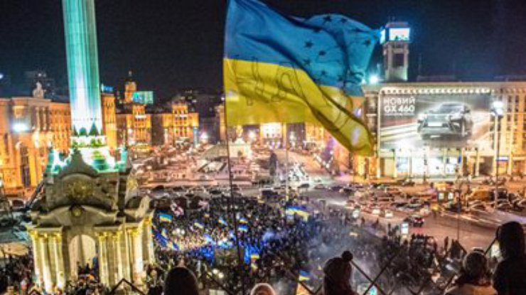 Сторонников Евромайдана в Украине больше, чем противников, - опрос