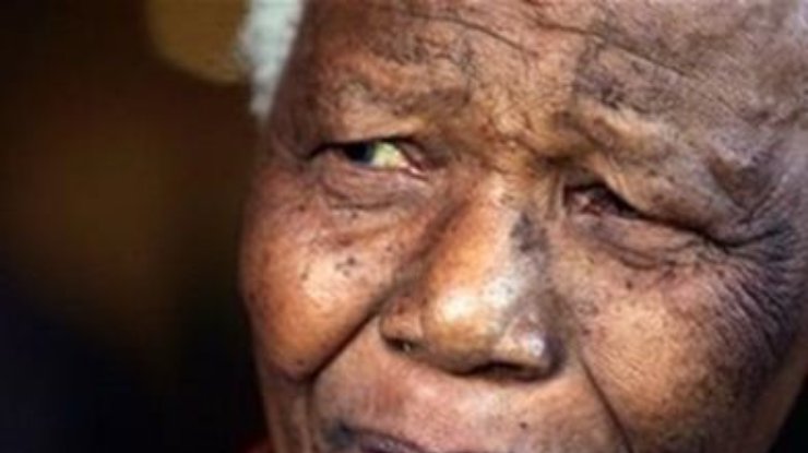 На прощание с Манделой приехали 90 мировых лидеров