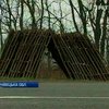 Буковинские дороги защитят от снежных заносов деревянными изгородями