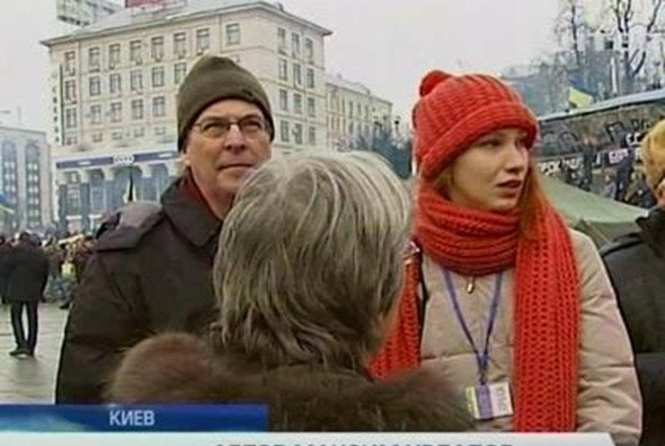 На Евромайдан водят экскурсии