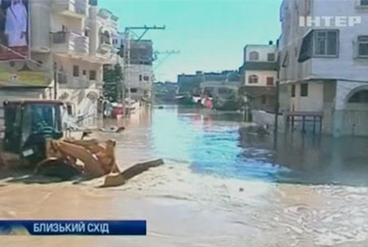 Из-за наводнения в секторе Газа эвакуировали более 40 тысяч человек