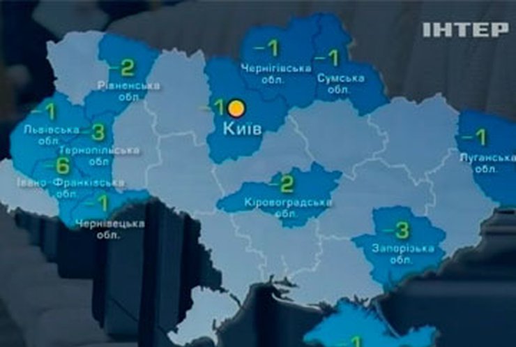 Янукович уволил руководителей 24 райгосадминистраций