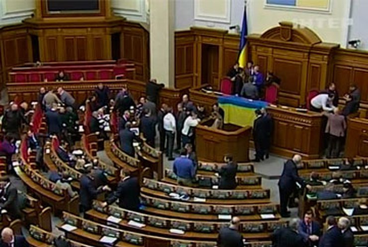 Сегодня проект бюджета Украины будут рассматривать в парламенте