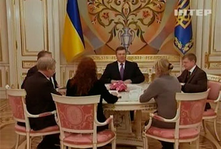 Президент Украины обсудил евроинтеграцию с чиновниками ПАСЕ