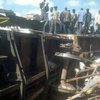 В Найроби товарный поезд упал на жилые бараки