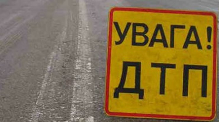 В Закарпатской области автомобиль слетел в кювет: Трое молодых людей погибли