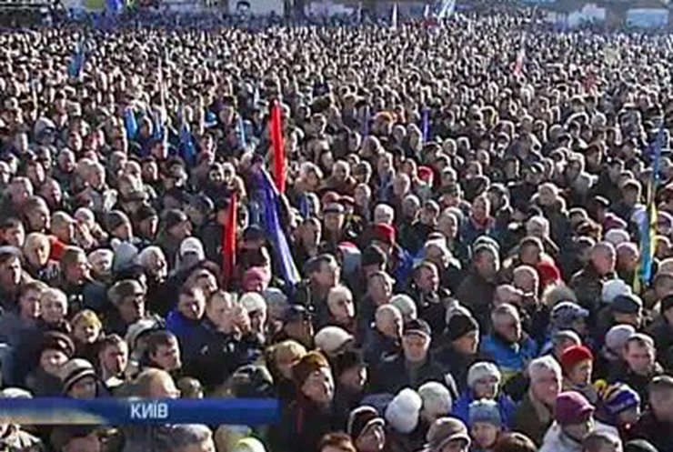 На Майдане прошло очередное "народное вече"