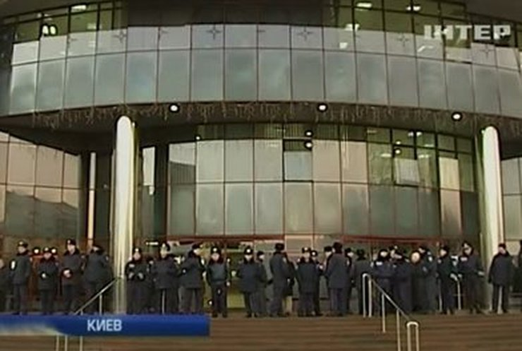 Оппозиция сорвала заседание Киевсовета
