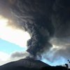 Из-за извержения вулкана в Сальвадоре эвакуированы около 2 тысяч человек