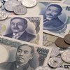 За год японская иена потеряла четверть стоимости