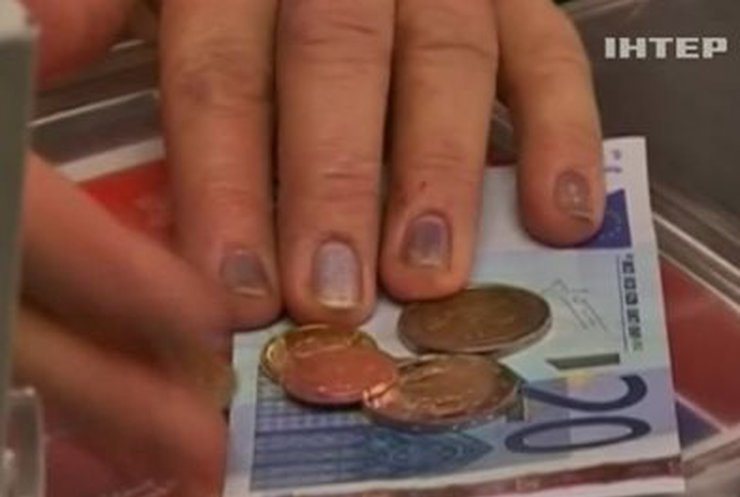 Латвия с нового года перешла на евро