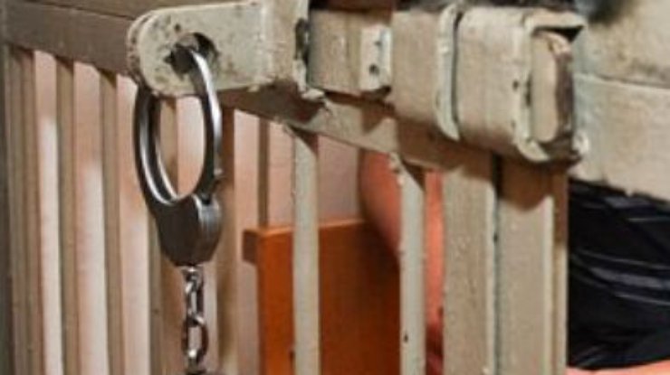 Трое "майдановцев" остаются под арестом, несмотря на закон об амнистии