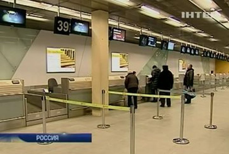 В аэропортах России запретили проносить любые жидкости