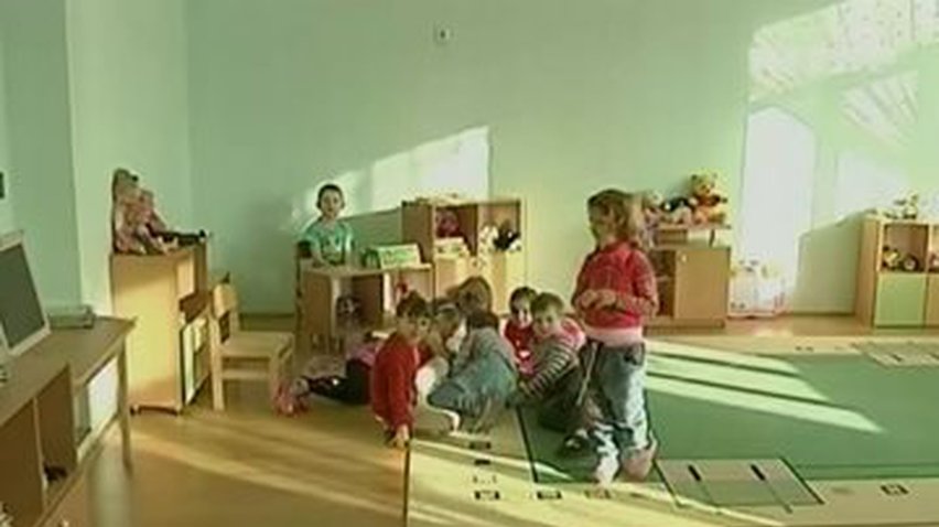 Табачник анонсировал повышение зарплат учителям