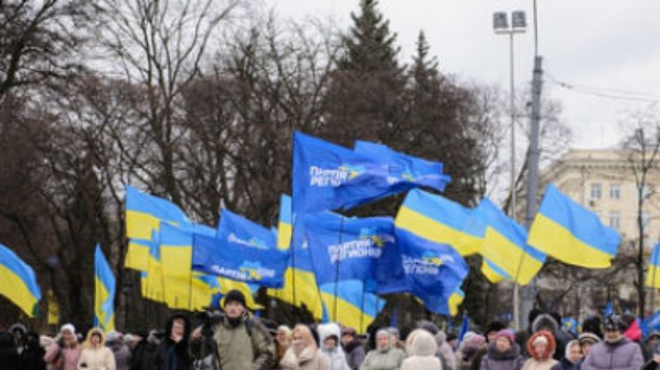 Пикет здания с активистами "майдана" в Харькове завершился. Обошлось без конфликтов