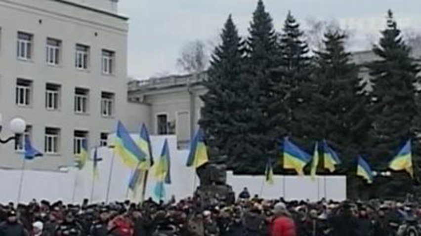 В Харькове митинговали сторонники президента и Партии регионов