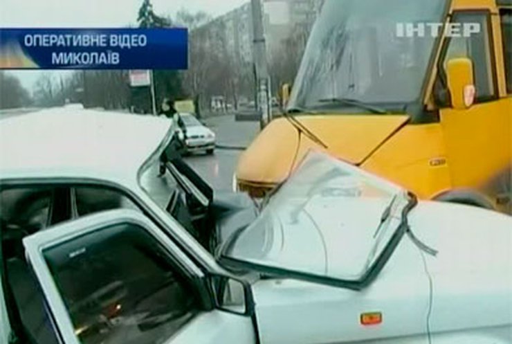 Сломанный светофор стал причиной ДТП в Николаеве
