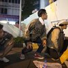 Неизвестные открыли стрельбу по протестующим в Бангкоке, два человека ранены
