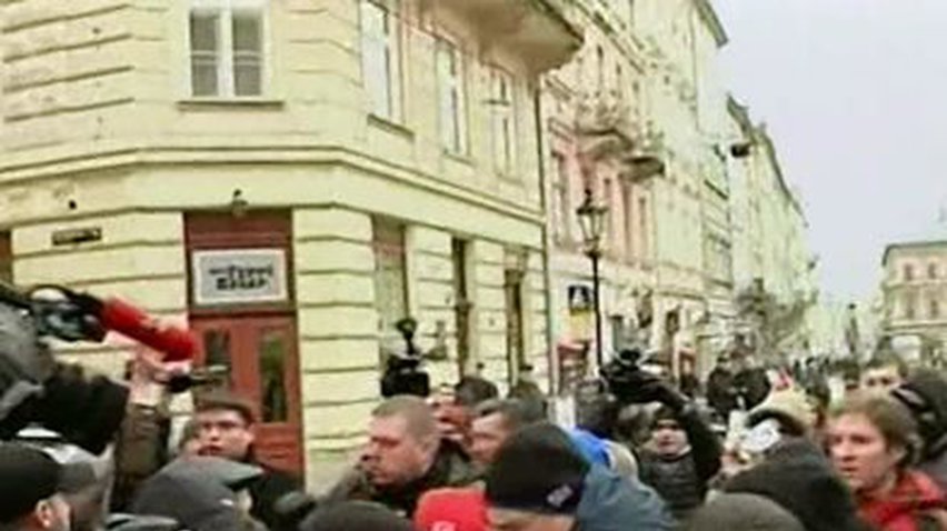 Во Львове "свободовцы" подрались с общественными активистами