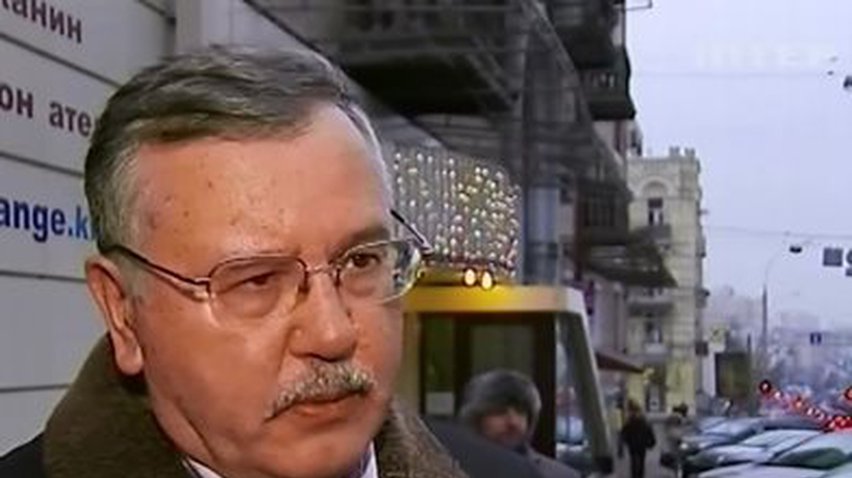 Анатолий Гриценко складывает полномочия депутата ВР