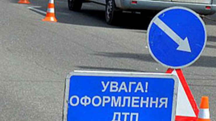 В Харькове маршрутка сбила людей на пешеходном переходе
