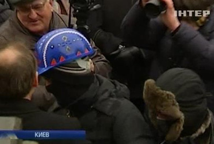 На Бессарабской площади снова митинговали против Майдана