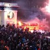 На Грушевского сожгли второй милицейский автобус, - СМИ