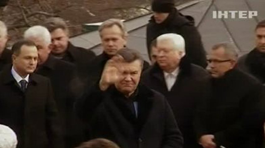 Янукович принял участие в молебне в Киево-Печерской Лавре