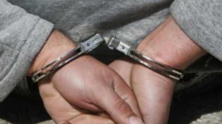В РФ посадили двух украинцев на 16 лет - за изнасилование несовершеннолетней