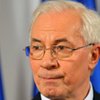Азаров уверяет, что против мирных митингующих силу не применяли