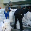 Прокуратура требует от протестующих покинуть здание Полтавского облсовета