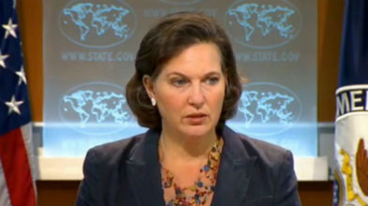 США будут активнее помогать Украине выйти из кризиса, - Нуланд