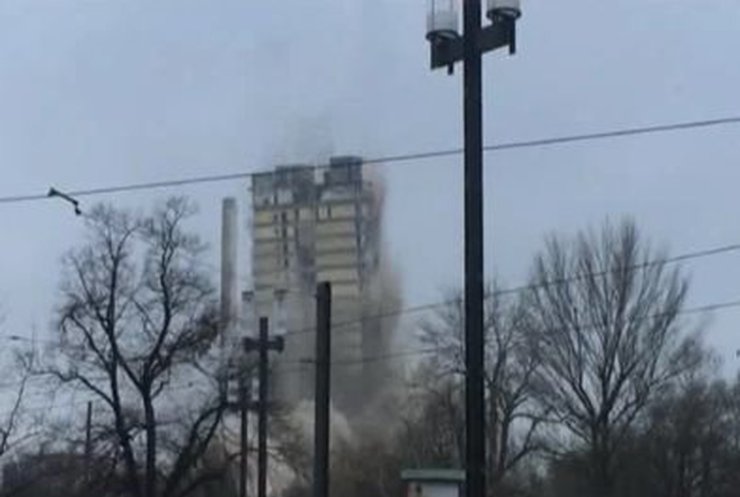 В Германии снесли самый высокий небоскреб Европы