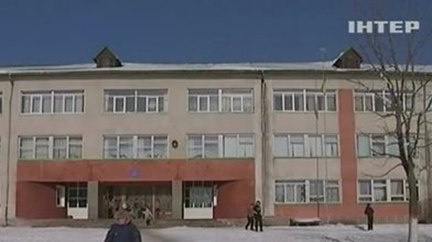 В Ивано-Франковской области школьник ударил ножом девятиклассника