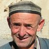Таджиков призвали вернуться к национальным фамилиям
