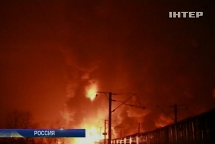 Российские железнодорожники ликвидируют последствия аварии под Кировом