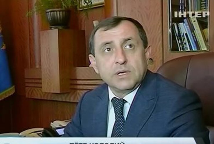Самопровозглашенный "львовский облсовет" не хочет покидать здание ОГА