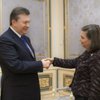 Янукович заверил Нуланд, что готов к диалогу с оппозицией