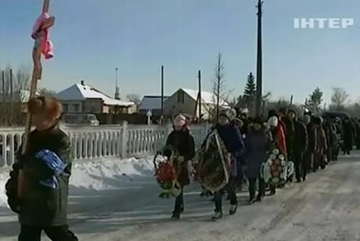 В Сумской области простились с жертвами аварии на ж/д переезде
