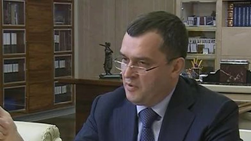 Захарченко: Поджоги автомобилей в Киеве прекращены