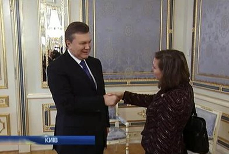 Президент Украины встретился с Викторией Нуланд