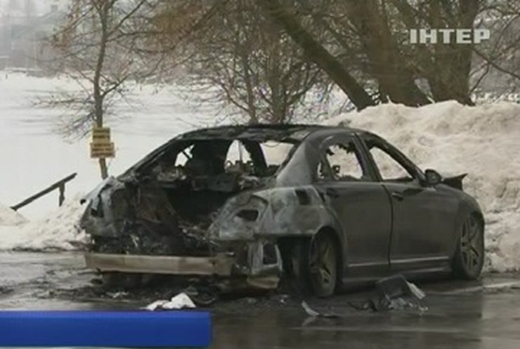 В Ривном сожгли автомобиль активиста местного Майдана