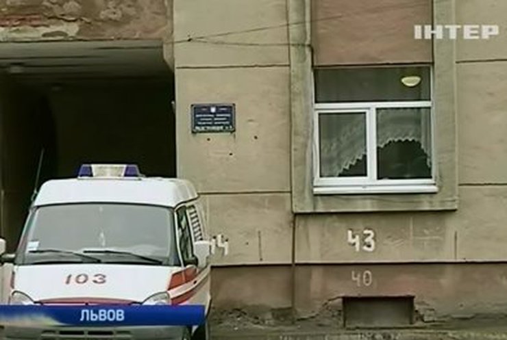 Во Львове обстреляли станцию скорой помощи